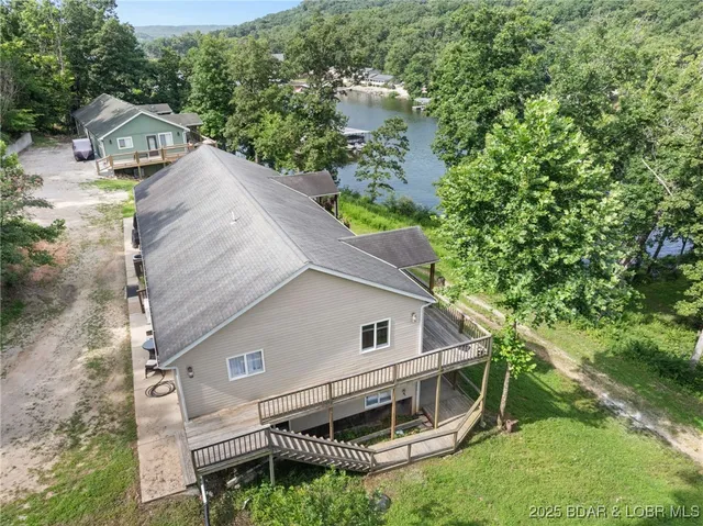 $399,900 | 463 Lindsay Lane, Camdenton, MO 65020