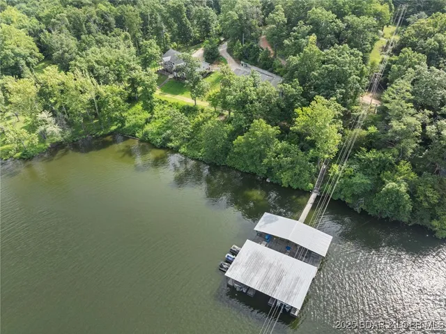 $399,900 | 463 Lindsay Lane, Camdenton, MO 65020