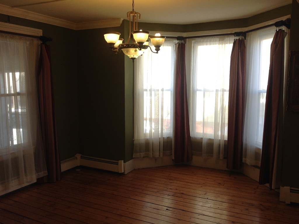 31 Spring Street West Springfield, MA 01089 - Photo 8 of 20 Gallery Image 8