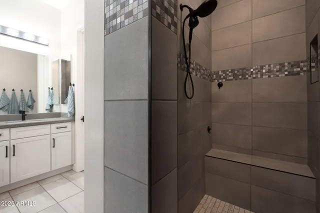 $1,100,000 | 8528 West Fallen Leaf Lane, Peoria, AZ 85383