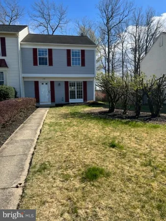$2,300 | 3145 Harvard Street, Woodbridge, VA 22192