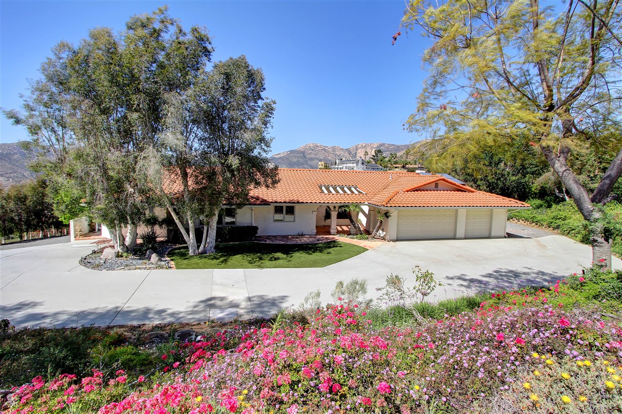 10610 Quail Canyon Road El Cajon, CA 92021 - Photo 3 of 25 Gallery Image 3