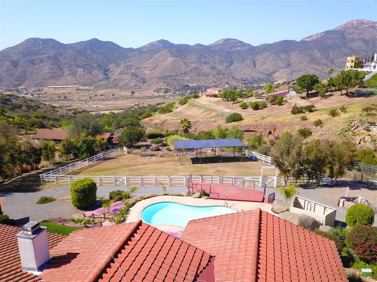 10610 Quail Canyon Road El Cajon, CA 92021 - Photo 5 of 25 Gallery Image 5