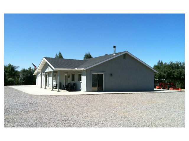 1549 Wilson Road Ramona, CA 92065 - Photo 2 of 14 Front Angle