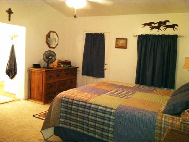 1549 Wilson Road Ramona, CA 92065 - Photo 10 of 14 Master Bedroom