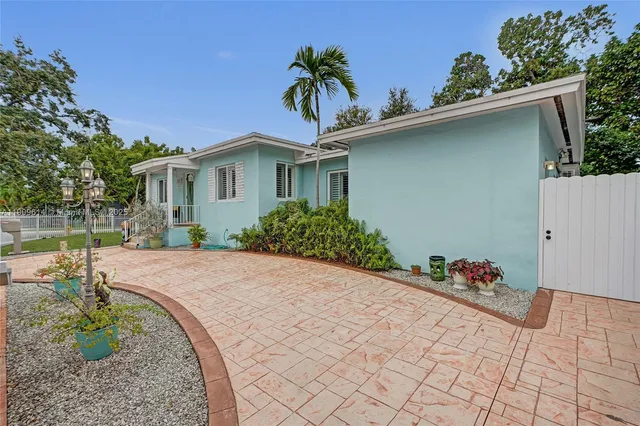 $699,000 | 440 Northwest 38th Court, Miami, FL 33126