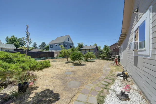 $324,000 | 5070 Martin Luther King Jr Boulevard, Sacramento, CA 95820