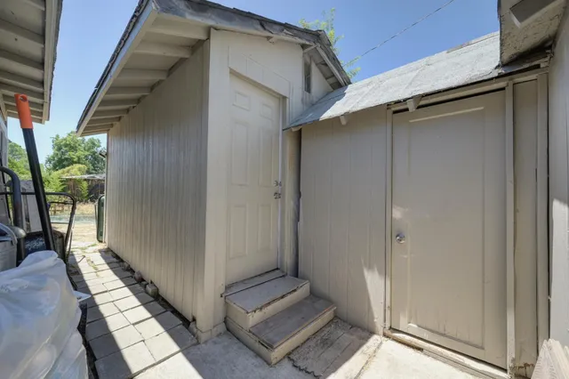 $324,000 | 5070 Martin Luther King Jr Boulevard, Sacramento, CA 95820