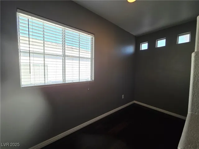 $2,273 | 271 Echo Dell Court, Henderson, NV 89052