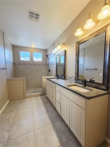 $2,273 | 271 Echo Dell Court, Henderson, NV 89052