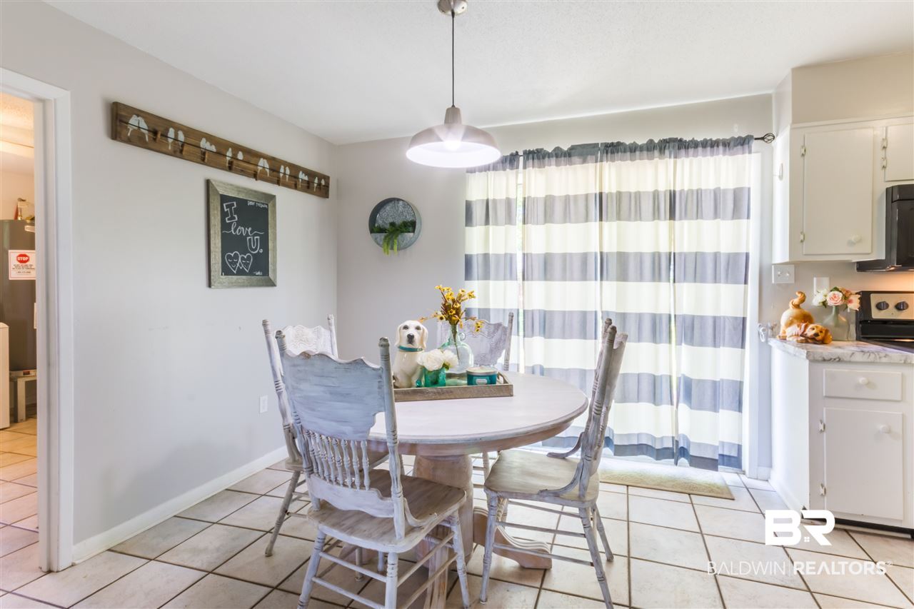 422 West Section Avenue Foley, AL 36535 - Photo 6 of 22 Gallery Image 6