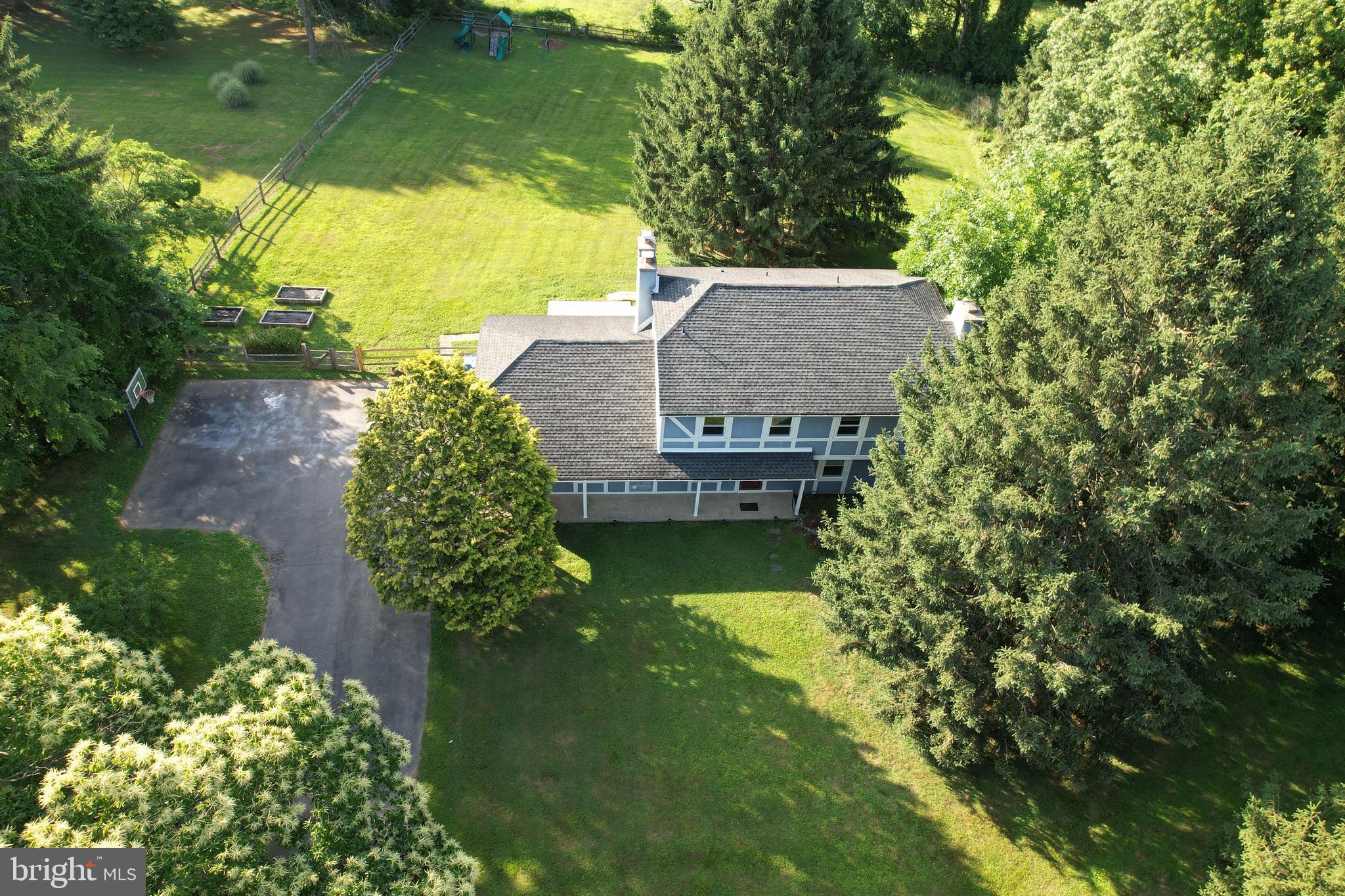 1919 Hillendale Road Chadds Ford, PA 19317 - Photo 3 of 45