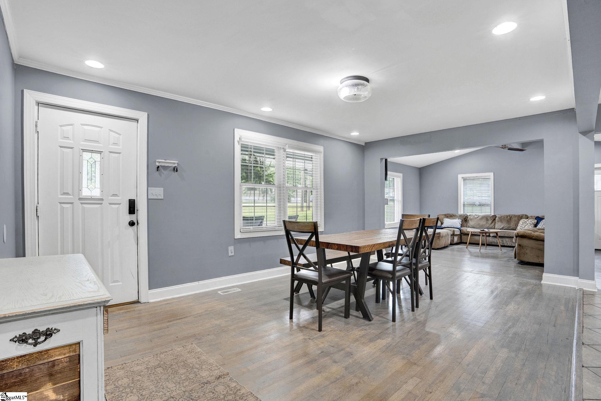 273 Sunset Boulevard Clinton, SC 29325 - Photo 11 of 34