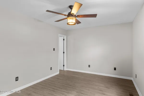 $1,475 | L48 Port W Court, Unit 4D, Swansboro, NC 28584