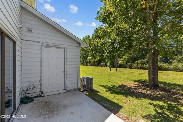 $1,475 | L48 Port W Court, Unit 4D, Swansboro, NC 28584