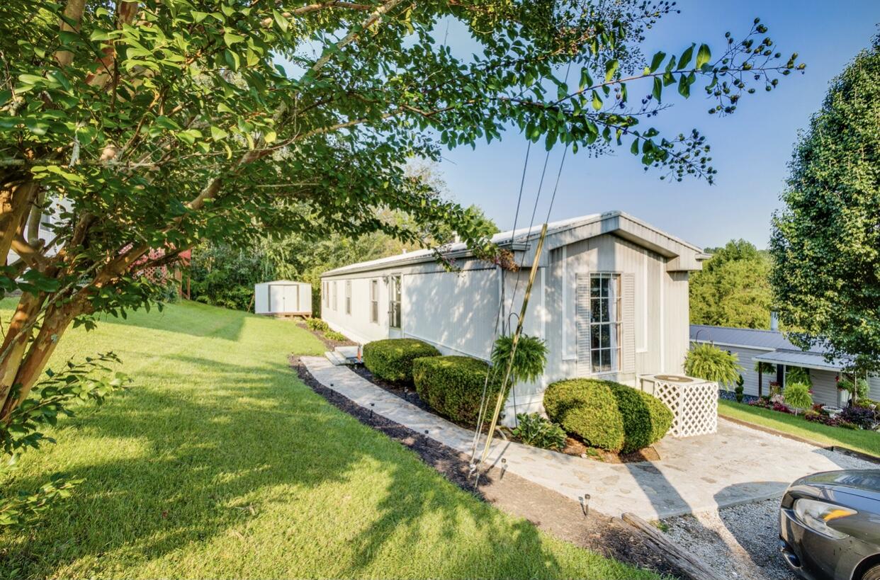 258 D Droke Road Piney Flats, TN 37686 - Photo 1 of 24 C2146DC9-8B4A-4803-A4FB-3CCCE92E05B7