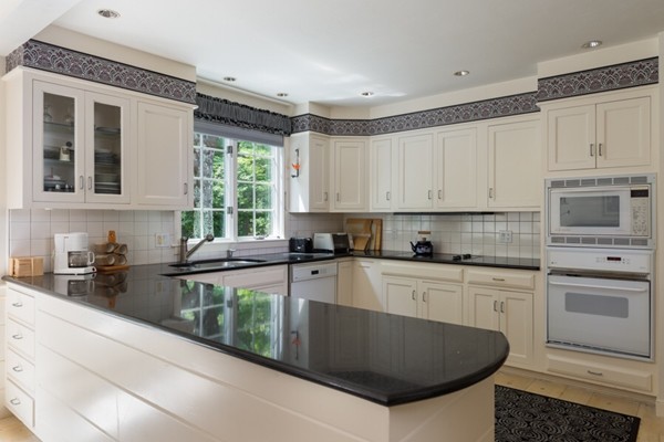 585 Parker Road Barnstable, MA 02655 - Photo 13 of 23