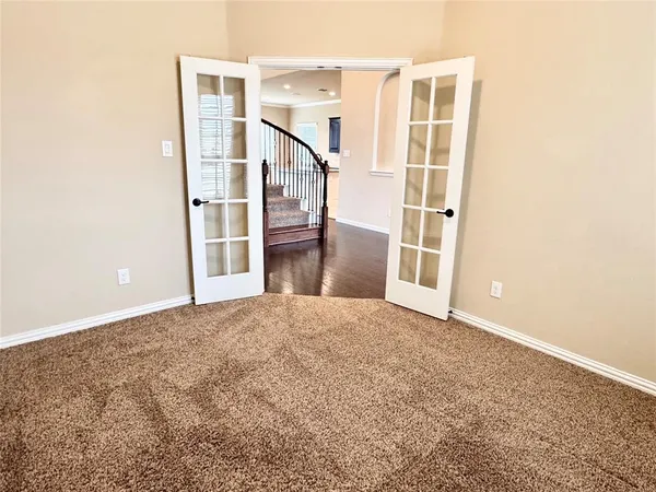 $3,595 | 409 Rossville Drive, Midlothian, TX 76065