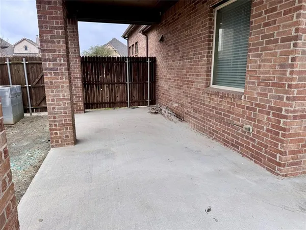 $3,595 | 409 Rossville Drive, Midlothian, TX 76065