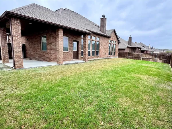 $3,595 | 409 Rossville Drive, Midlothian, TX 76065