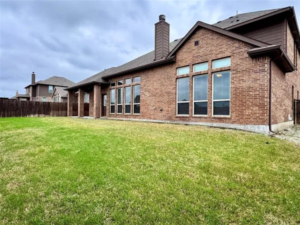 $3,595 | 409 Rossville Drive, Midlothian, TX 76065