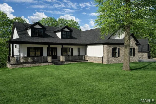 $799,000 | 55 Lk Bnd Drive, Winfield, MO 63389