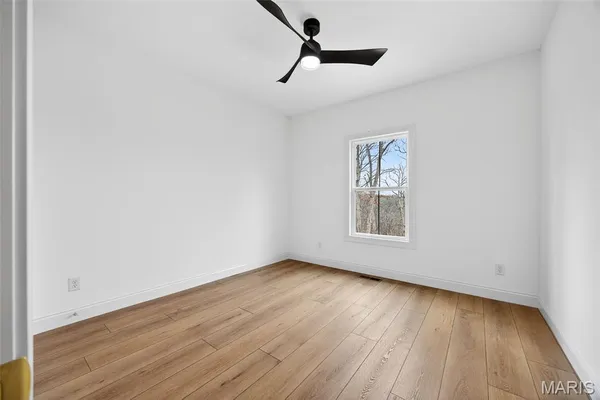 $799,000 | 55 Lk Bnd Drive, Winfield, MO 63389