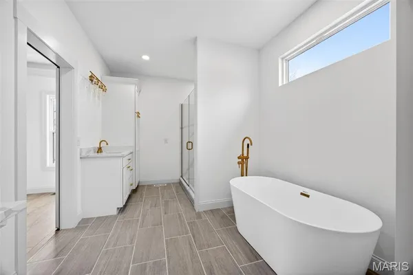 $799,000 | 55 Lk Bnd Drive, Winfield, MO 63389