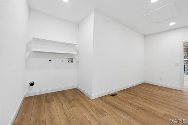 $799,000 | 55 Lk Bnd Drive, Winfield, MO 63389