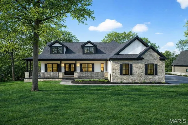 $799,000 | 55 Lk Bnd Drive, Winfield, MO 63389