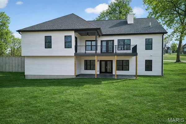 $799,000 | 55 Lk Bnd Drive, Winfield, MO 63389