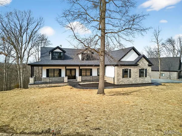$799,000 | 55 Lk Bnd Drive, Winfield, MO 63389