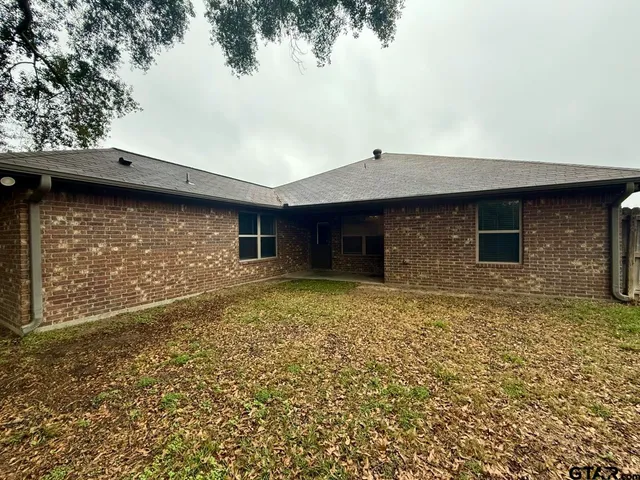 $1,595 | 19412 King Ranch Drive, Flint, TX 75762