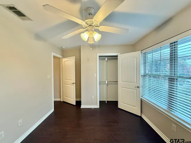 $1,595 | 19412 King Ranch Drive, Flint, TX 75762