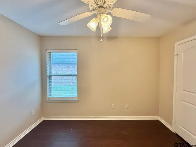 $1,595 | 19412 King Ranch Drive, Flint, TX 75762