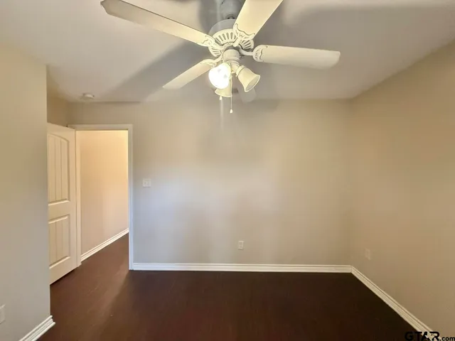 $1,595 | 19412 King Ranch Drive, Flint, TX 75762