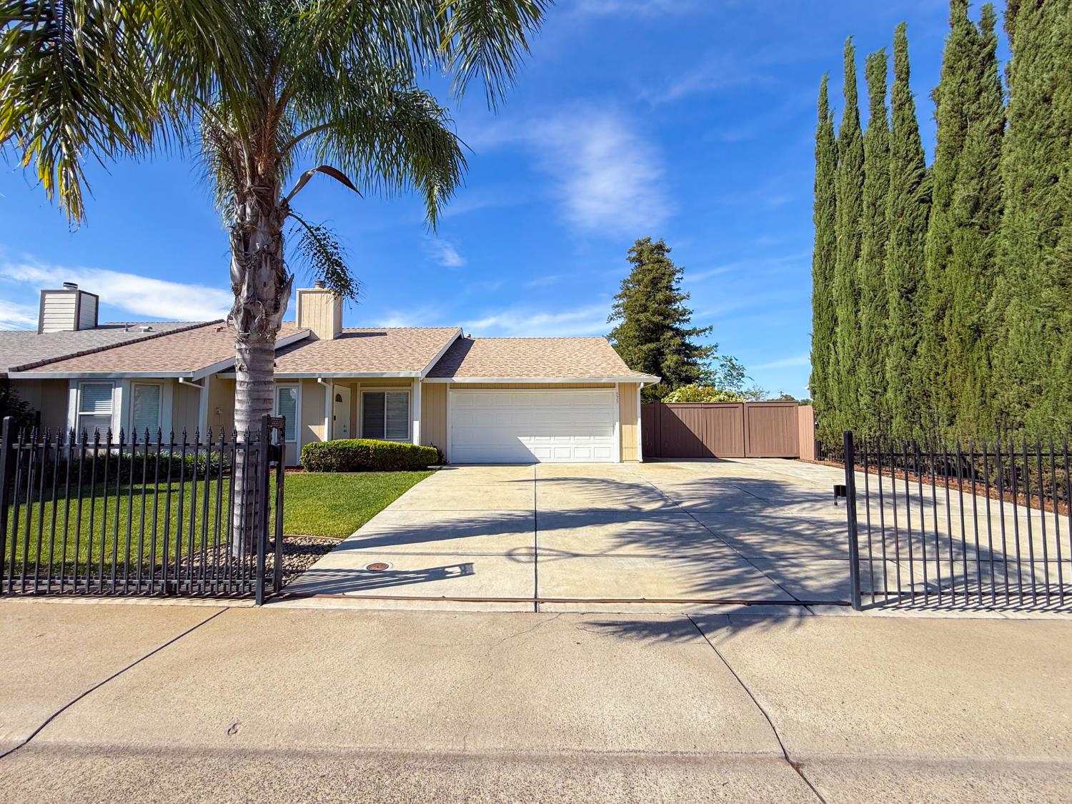 535 N Street Rio Linda, CA 95673 - Photo 1 of 33
