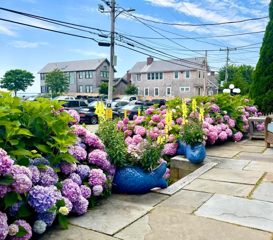 $6,995,000 | 54 Commercial Street, Unit 3 4 5 6, Provincetown, MA 02657