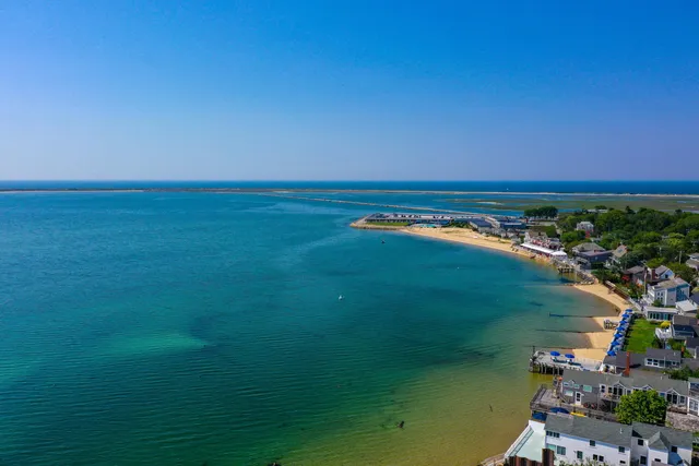$6,995,000 | 54 Commercial Street, Unit 3 4 5 6, Provincetown, MA 02657