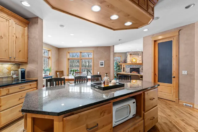 $1,049,900 | 20658 Belle Lake Road, Hutchinson, MN 55350