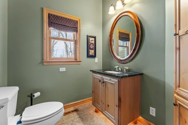 $1,049,900 | 20658 Belle Lake Road, Hutchinson, MN 55350