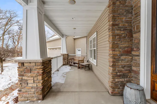 $1,049,900 | 20658 Belle Lake Road, Hutchinson, MN 55350