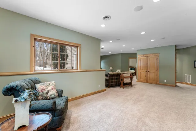 $1,049,900 | 20658 Belle Lake Road, Hutchinson, MN 55350