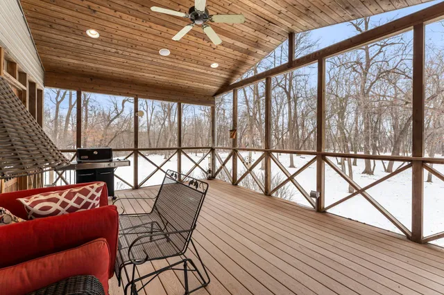 $1,049,900 | 20658 Belle Lake Road, Hutchinson, MN 55350