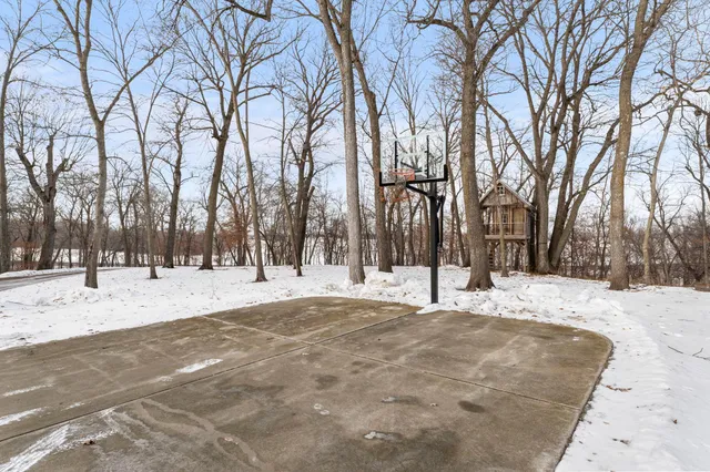 $1,049,900 | 20658 Belle Lake Road, Hutchinson, MN 55350