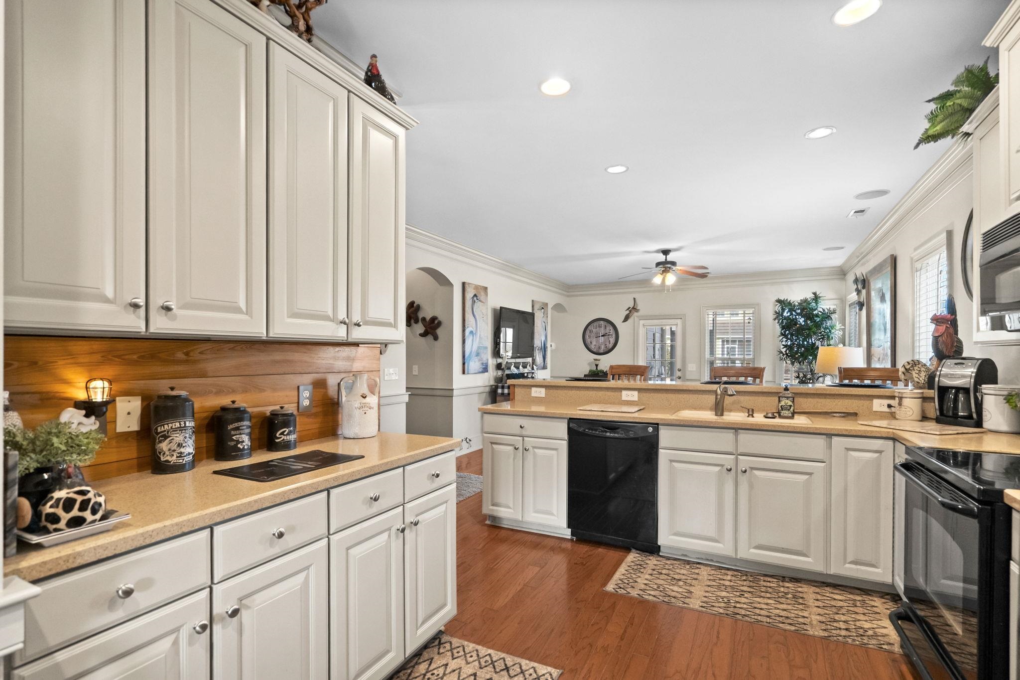 118 Dreamland Drive Murrells Inlet, SC 29576 - Photo 17 of 39