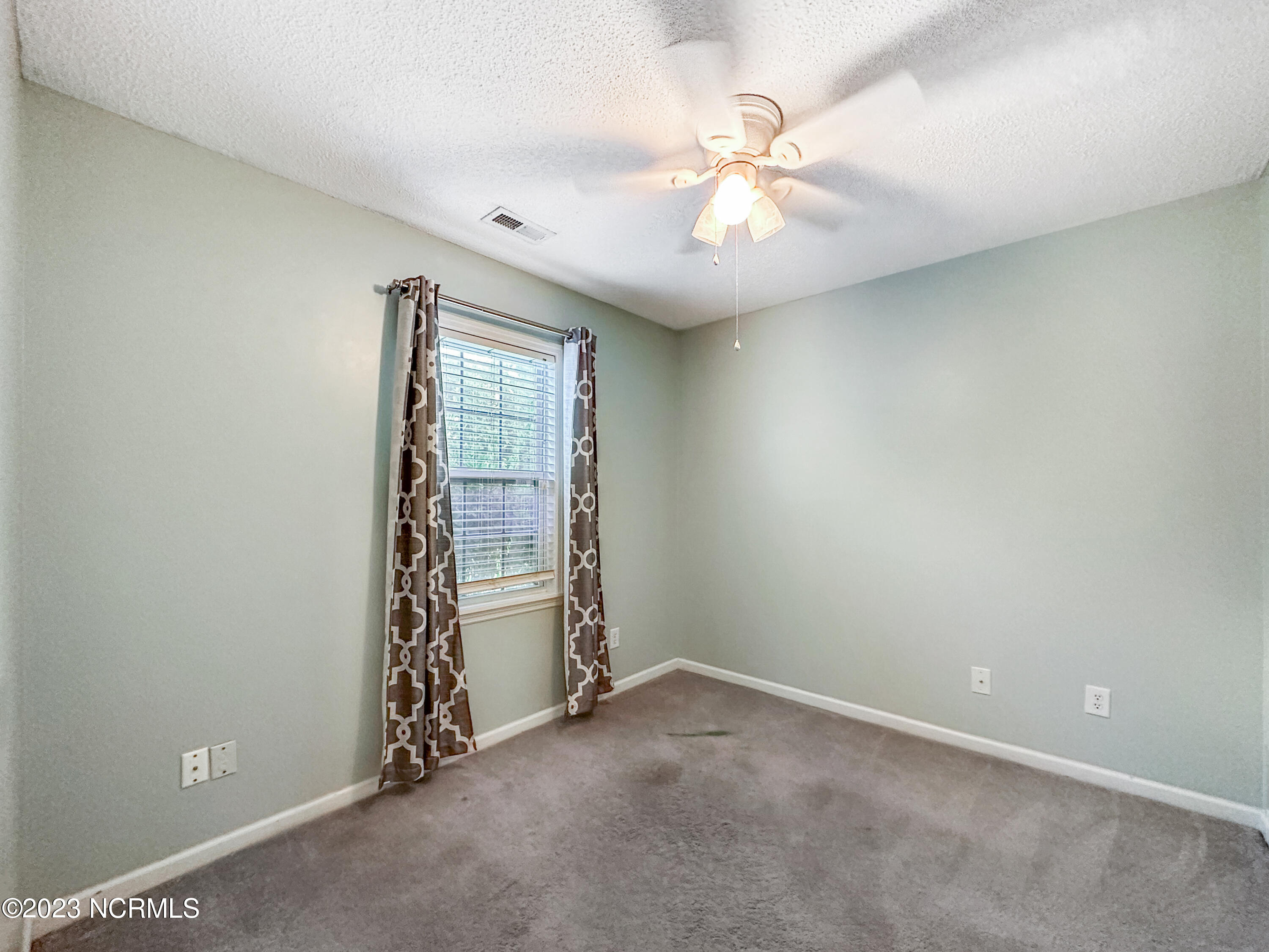 204 Liberty Park Road Jacksonville, NC 28540 - Photo 27 of 38 Photo Jul 24 2023, 2 20 19 PM