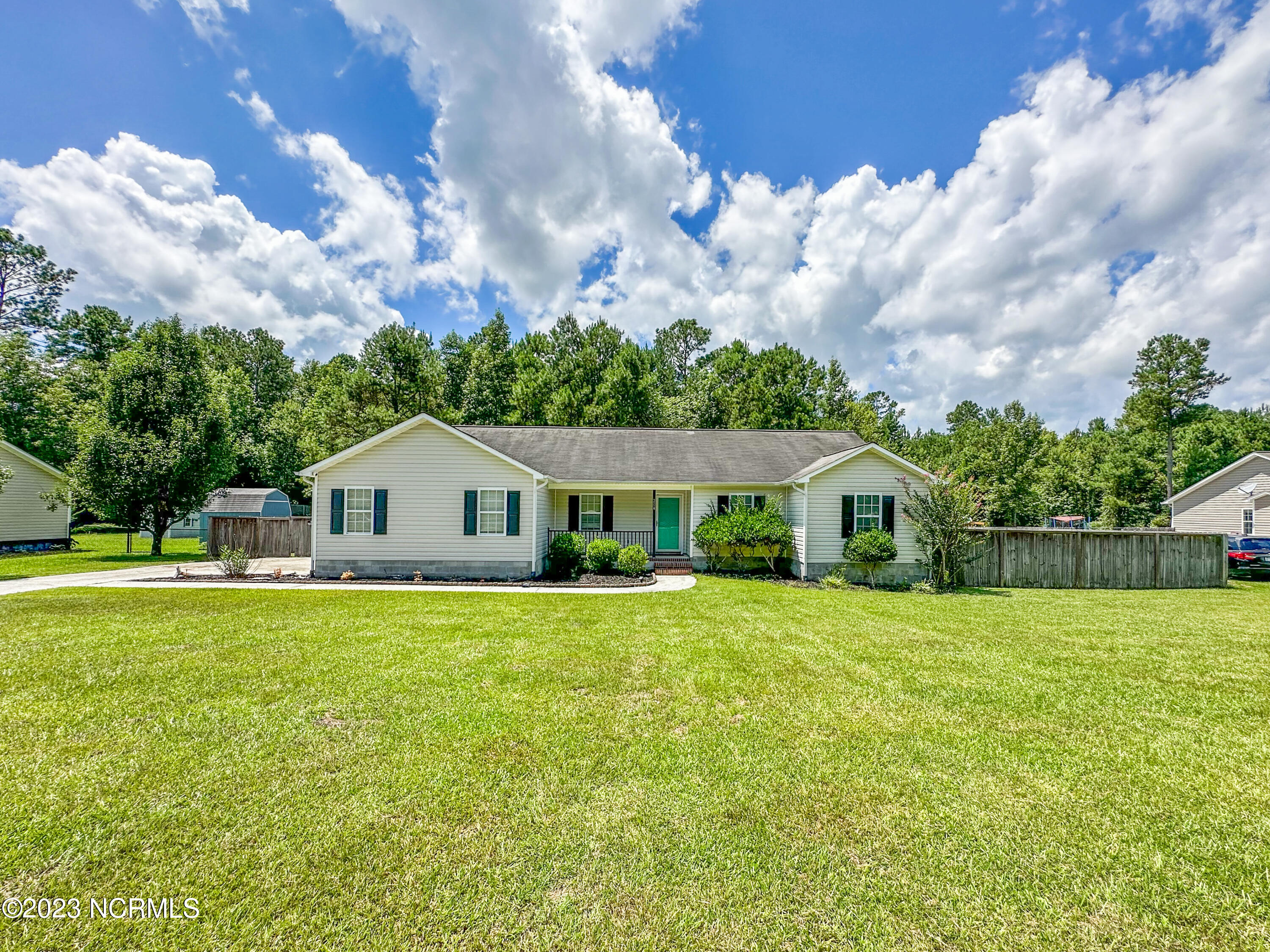 204 Liberty Park Road Jacksonville, NC 28540 - Photo 7 of 38 Photo Jul 24 2023, 1 59 45 PM