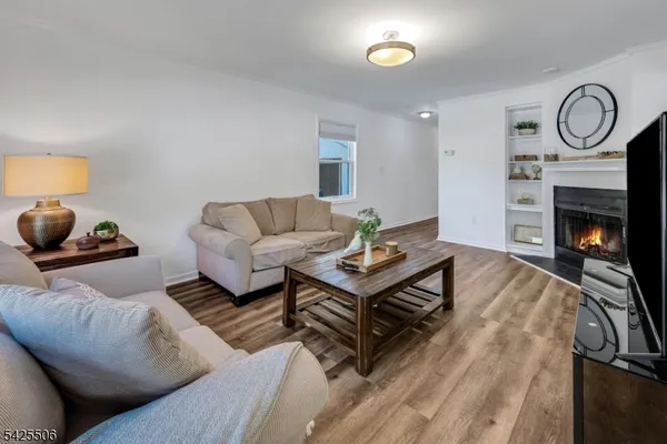 $425,000 | 12 Heritage Drive, Unit 12D, Chatham, NJ 07928