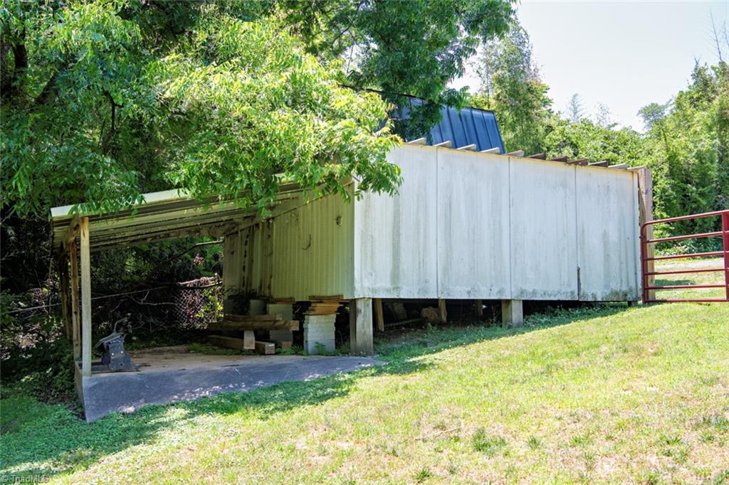 406 Old Liberty Road Asheboro, NC 27203 - Photo 33 of 41